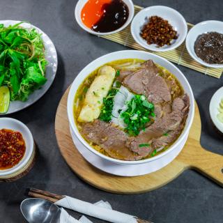 bún bò chả nạm
